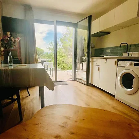 F2 Neuf Apartment *